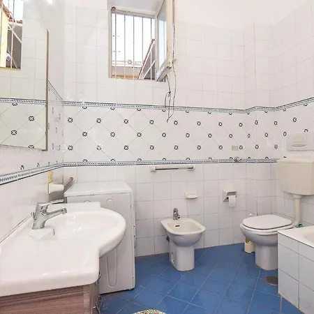 Pet Friendly In With Wifi * Isquia