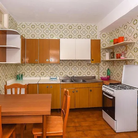 Pet Friendly In With Wifi Сasa de vacaciones